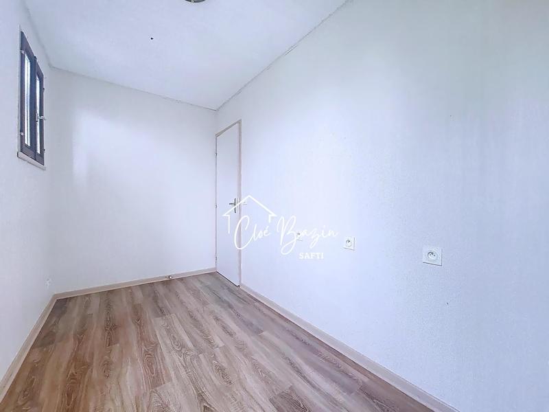 Maison - 102 m² - 4 pièces