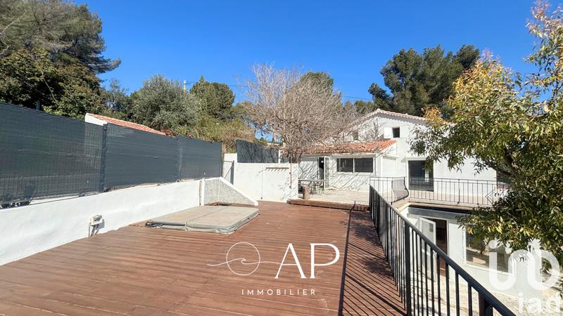 Appartement - 137 m² - 5 pièces