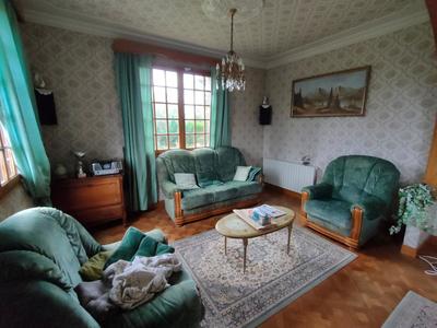 Maison - 142 m² - 7 pièces