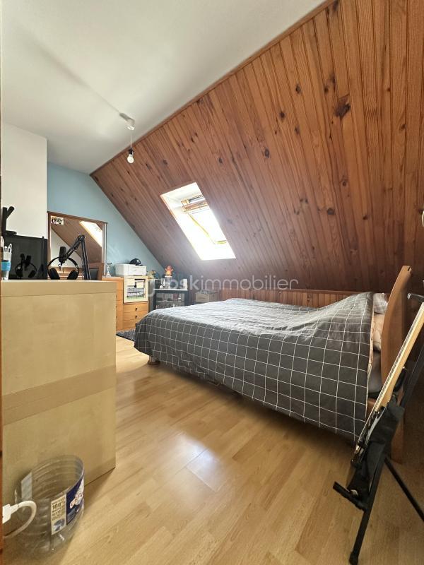 Pavillon - 110 m² - 5 pièces