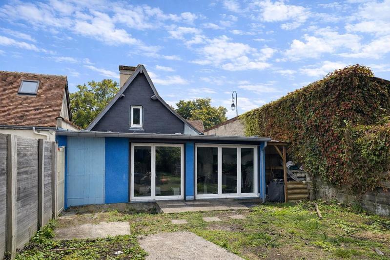 Maison - 85 m² - 4 pièces