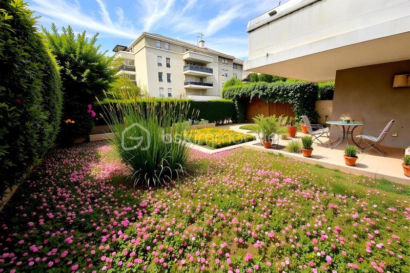 Appartement - 74 m² - 3 pièces