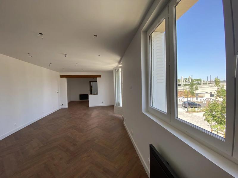 Appartement - 98 m² - 3 pièces