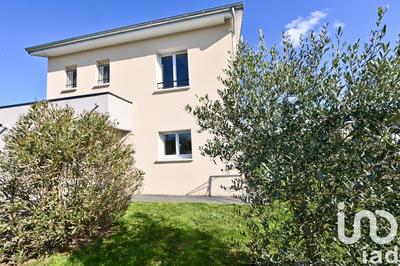 Maison - 114 m² - 5 pièces