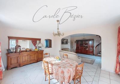 Maison - 122 m² - 5 pièces