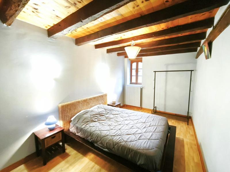 Corps de ferme - 388 m² - 9 pièces