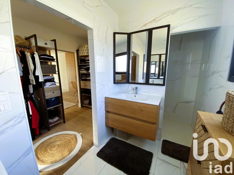 Maison de maîtres - 238 m² - 5 pièces