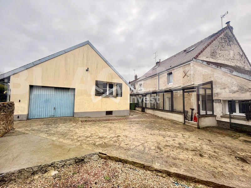 Maison - 159 m² - 7 pièces