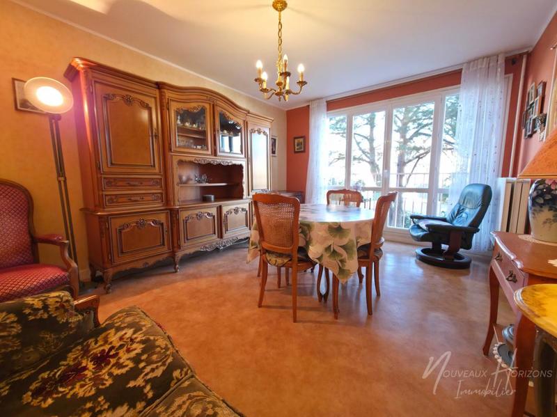 Appartement ancien - 69 m² - 3 pièces
