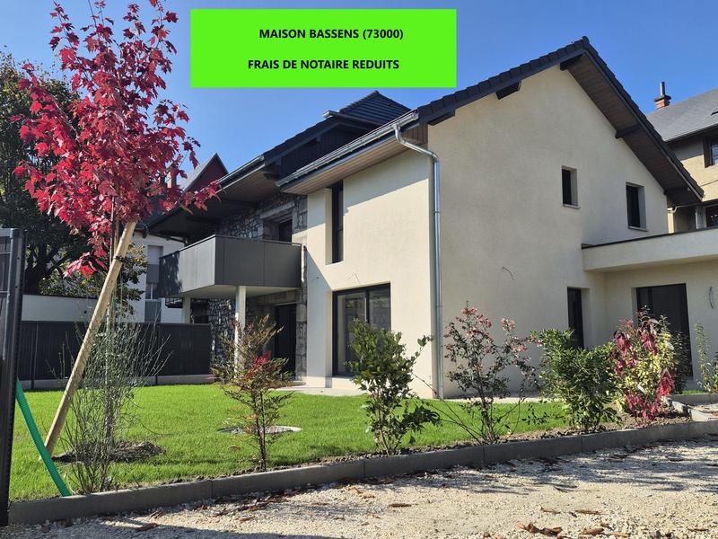 Maison - 102 m² - 4 pièces