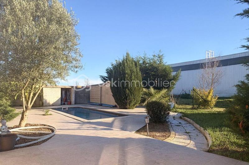 Maison - 104 m² - 5 pièces