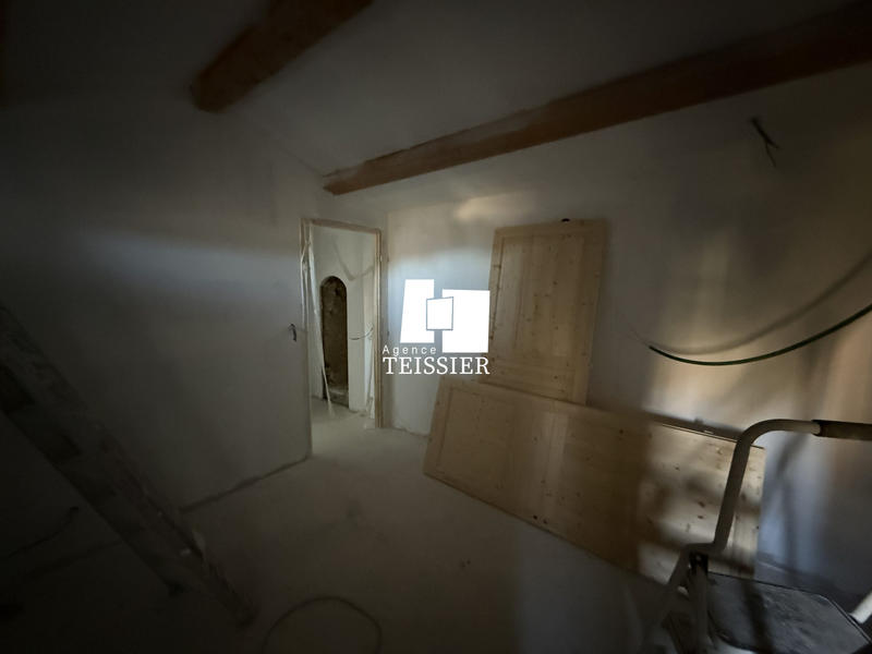 Maison - 80 m² - 6 pièces