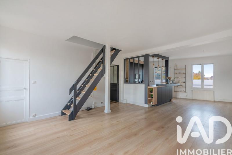 Appartement - 90 m² - 4 pièces