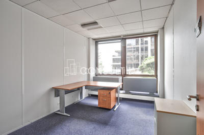 Bureau - 216 m²