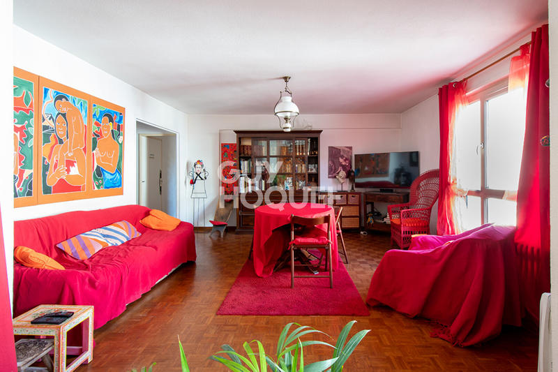 Appartement - 106 m² - 5 pièces