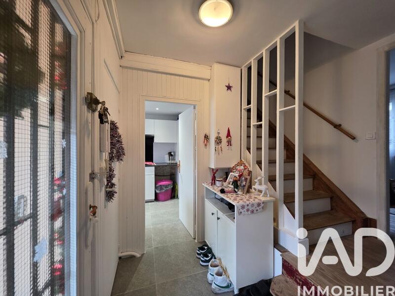 Maison - 83 m² - 5 pièces