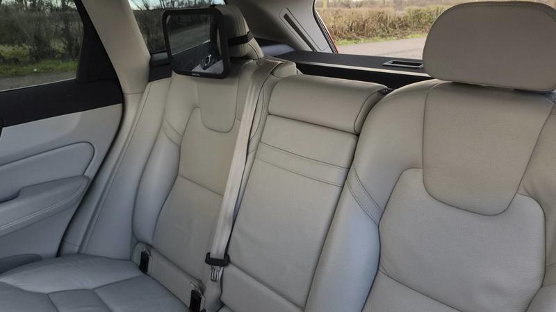 Volvo Xc60 2.0 TDi 190 Geartronic8 Inscription Luxe - Toit ouvrant