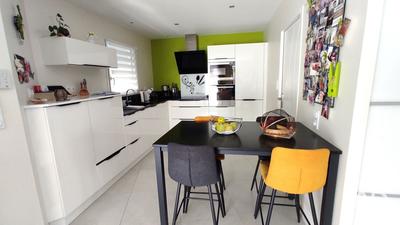 Maison - 108 m² - 4 pièces