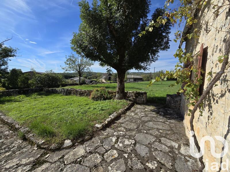 Maison - 100 m² - 6 pièces