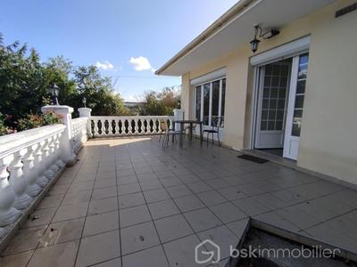 Propriété - 134 m² - 6 pièces