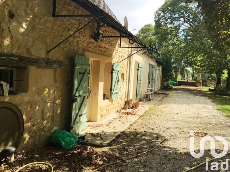 Maison - 230 m² - 7 pièces