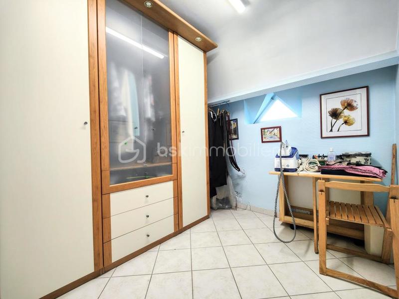 Maison - 175 m² - 7 pièces