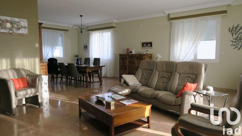 Maison - 123 m² - 5 pièces