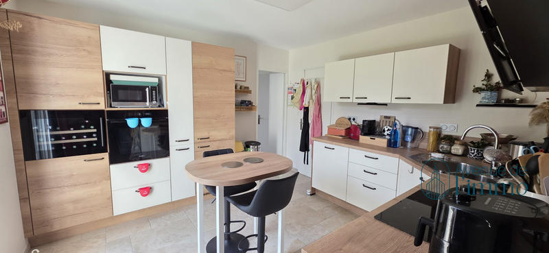 Maison - 178 m² - 8 pièces