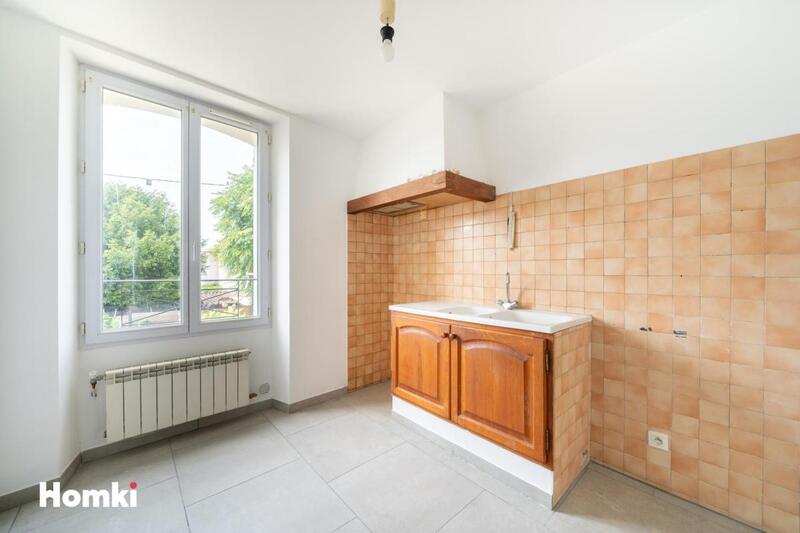 Immeuble - 220 m² - 11 pièces