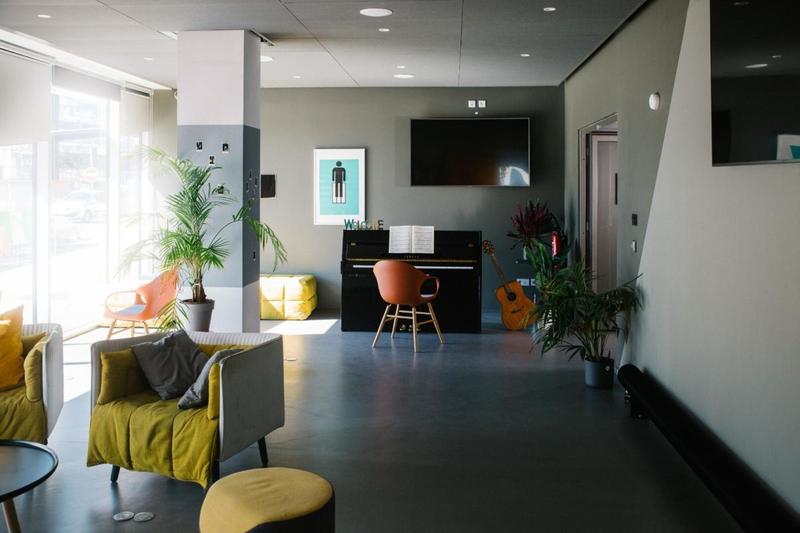 Studio - 15 m² - 1 pièce