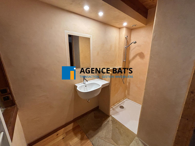 Maison - 101 m² - 4 pièces