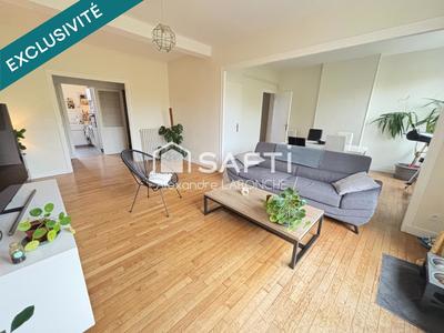Appartement - 100 m² - 5 pièces