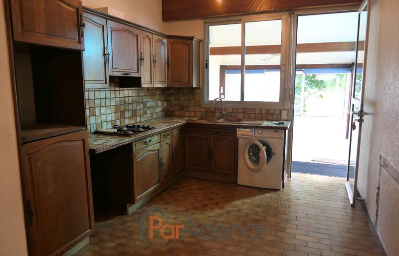 Local commercial - 146 m² - 7 pièces