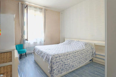 Maison - 151 m² - 7 pièces