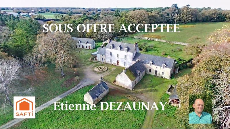 Propriété - 420 m² - 13 pièces