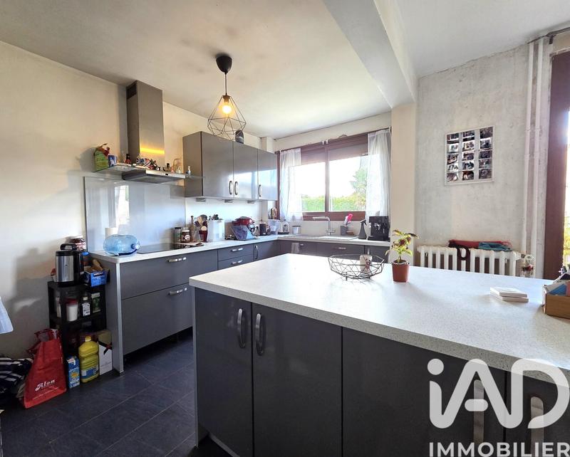 Maison - 200 m² - 8 pièces