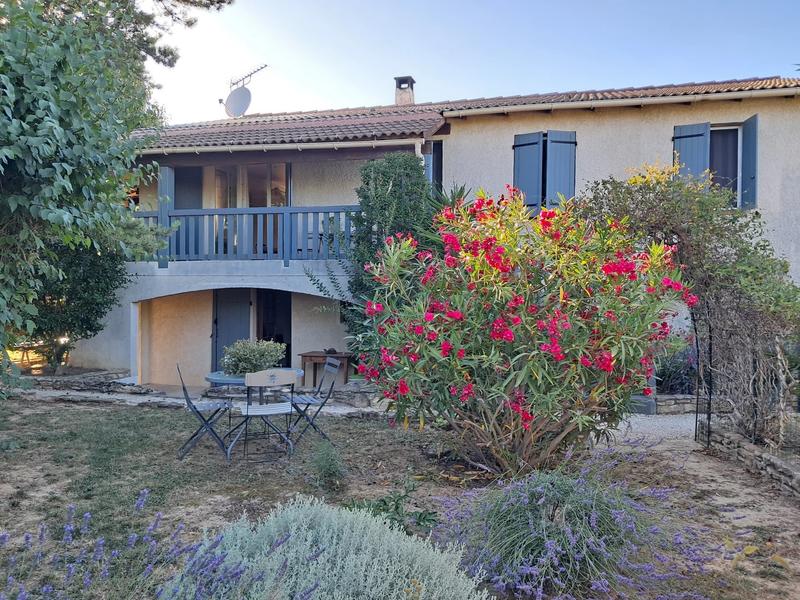 Villa - 85 m² - 6 pièces