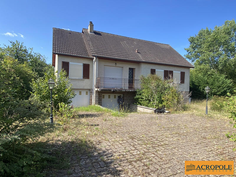 Maison - 98 m² - 5 pièces