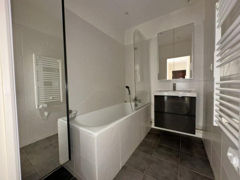 Appartement - 56 m² - 2 pièces