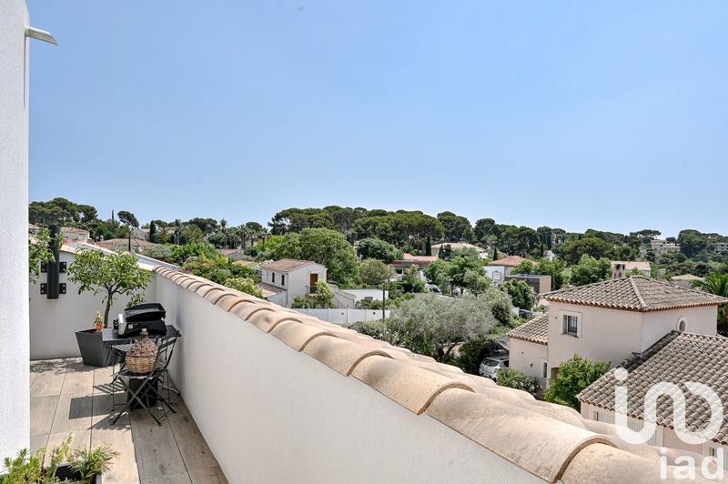 Appartement - 125 m² - 5 pièces