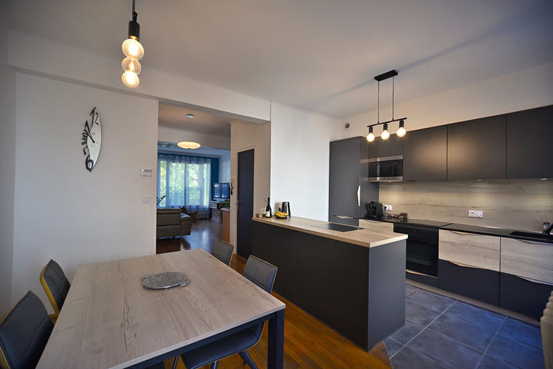 Maison - 142 m² - 7 pièces