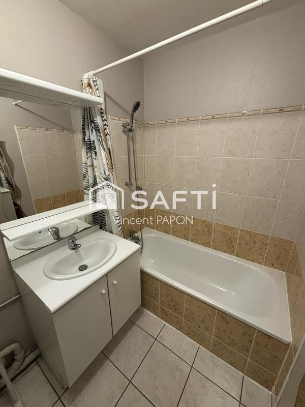 Appartement - 64 m² - 3 pièces