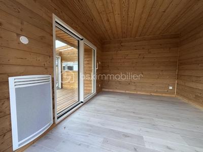 Propriété - 140 m² - 7 pièces