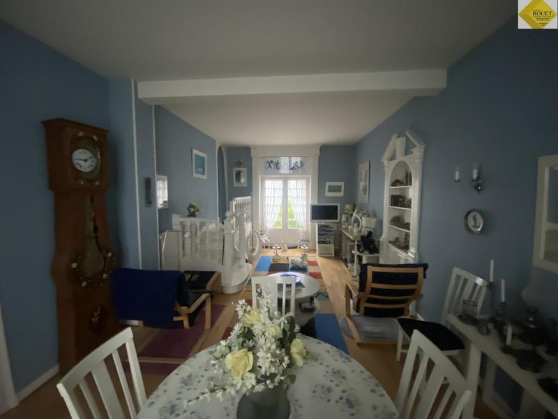 Maison - 129 m² - 6 pièces