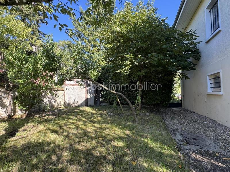 Maison - 145 m² - 7 pièces