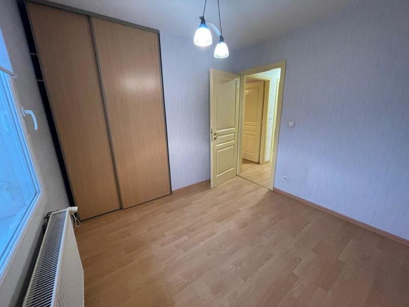 Maison - 97 m² - 6 pièces