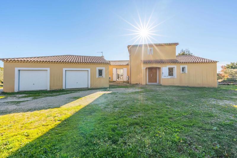 Villa - 143 m² - 5 pièces