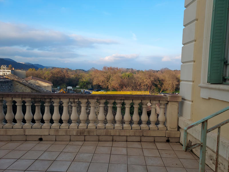 Immeuble - 342 m² - 19 pièces