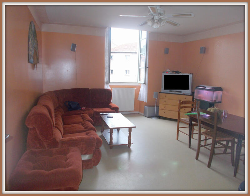 Immeuble - 210 m² - 8 pièces