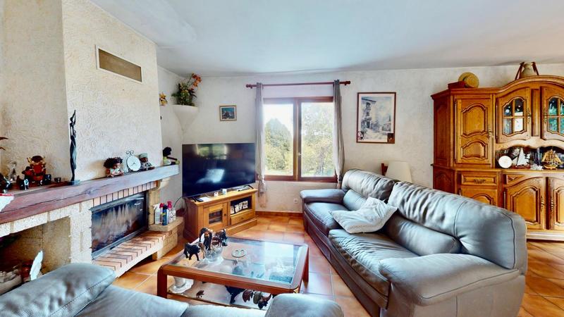 Maison - 209 m² - 6 pièces